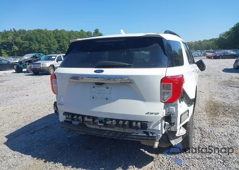 2022 Ford Explorer Xlt z USA, uszkodzony, nr VIN 1FMSK8DH4NGC44827